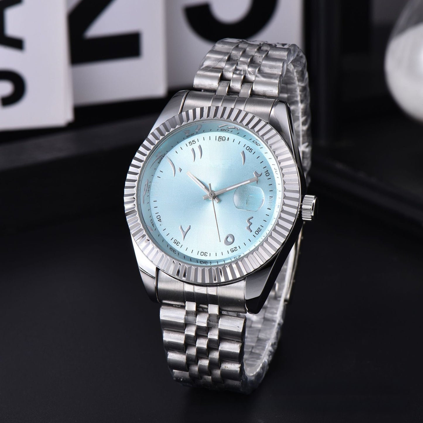 Quartz Wristwatch