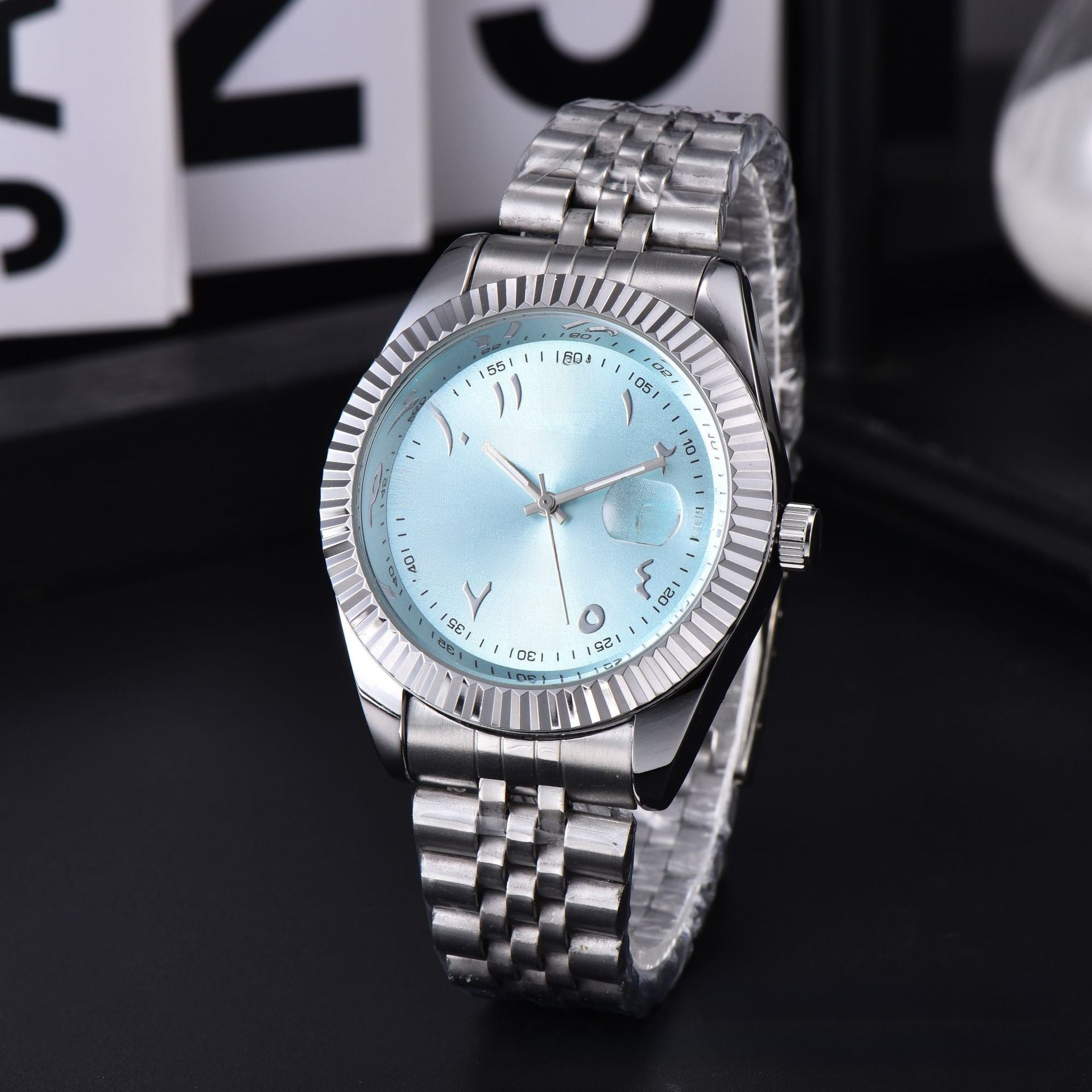 Quartz Wristwatch