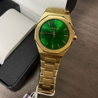 quartz wristwatch