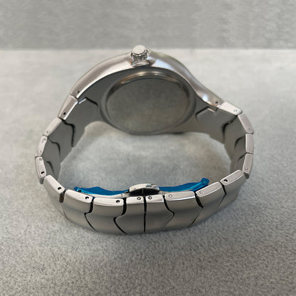quartz wristwatch
