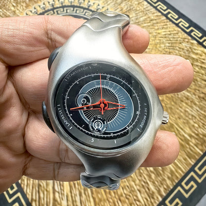 quartz wristwatch