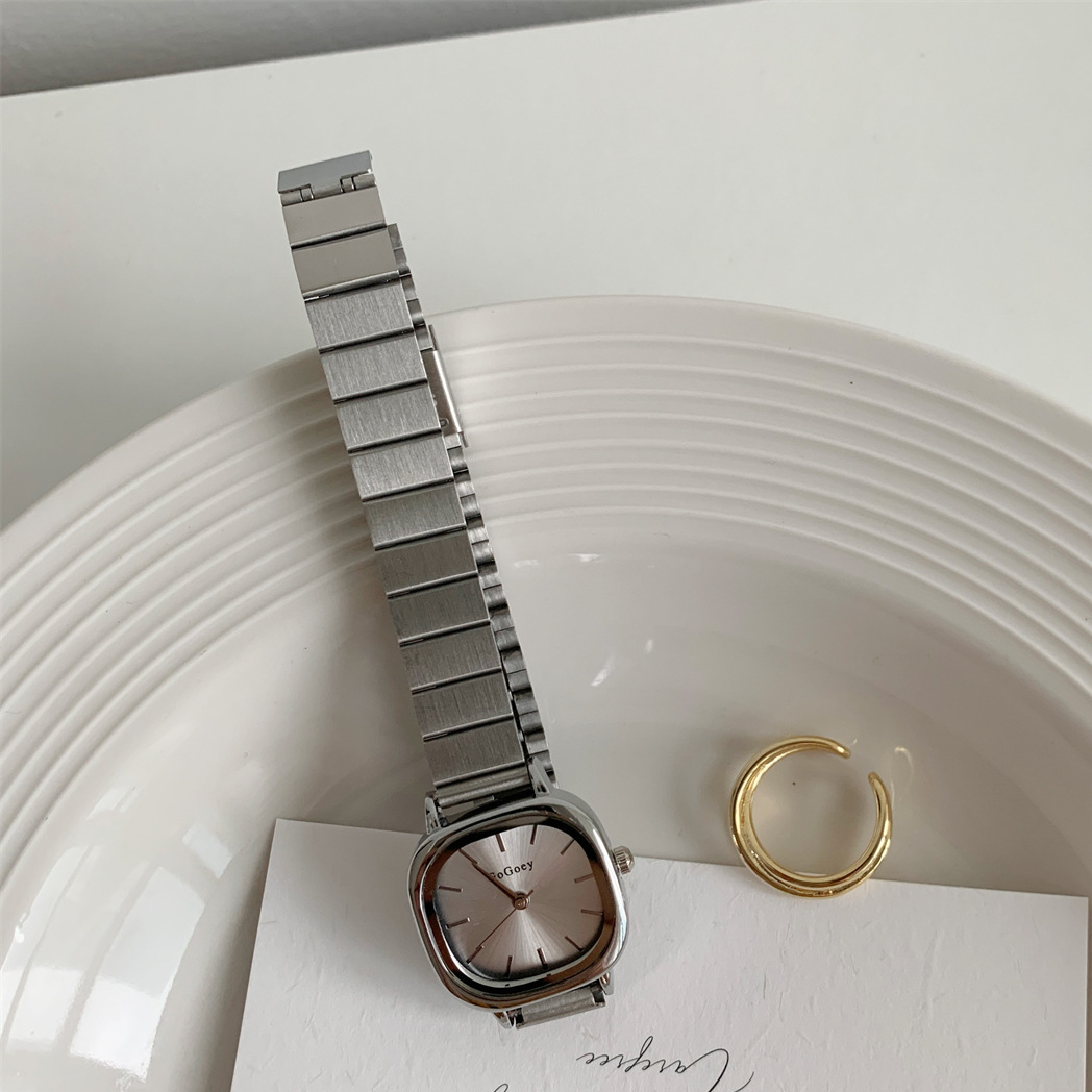 Quartz Wristwatch