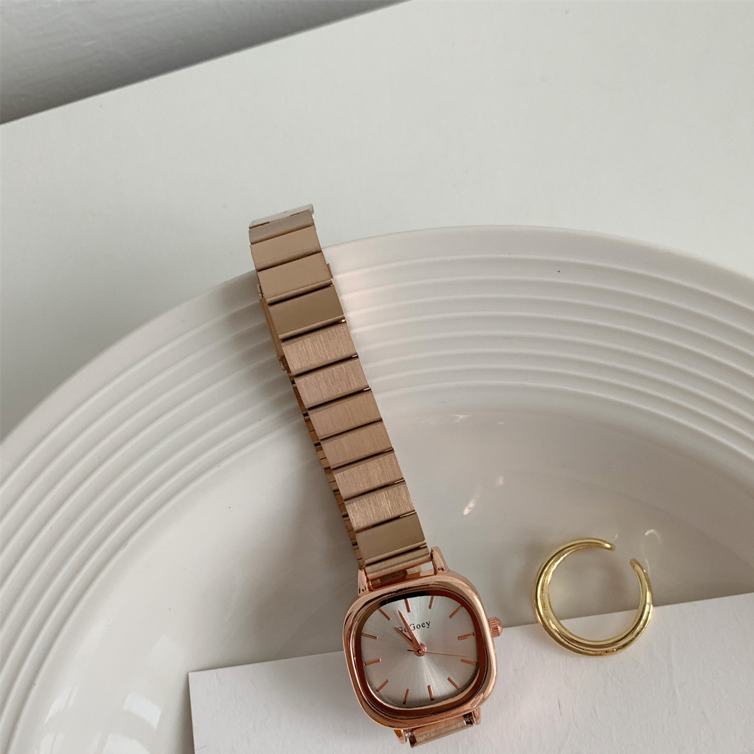Quartz Wristwatch