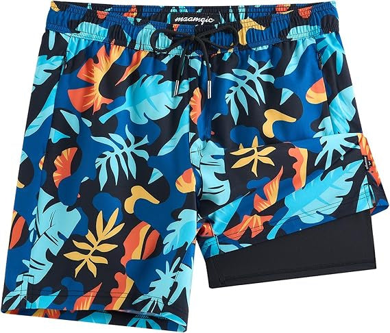 Quick-drying shorts with inner lining and shark-print design