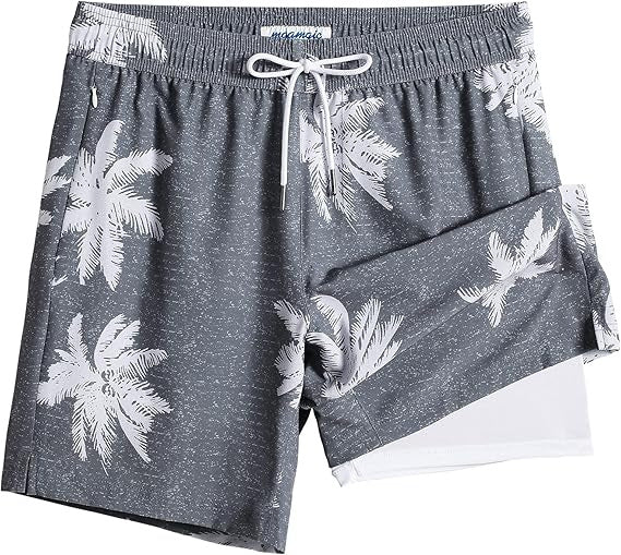 Quick-drying shorts with inner lining and shark-print design