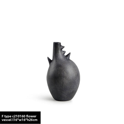 Quiet Style Ceramic Vase Ornaments Nordic Retro Art Flower Model Room Living Room Flower-arranging Soft Desktop Ornaments