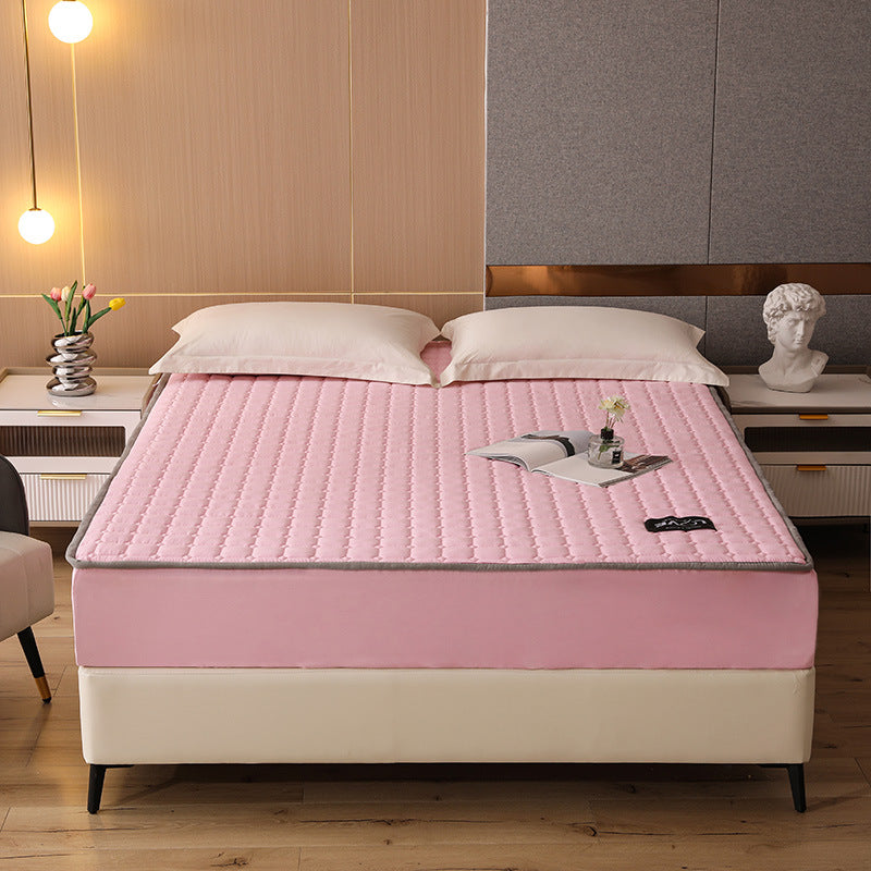 Quilted bed cover
