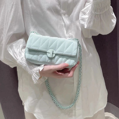 Quilted Chain Shoulder Bag