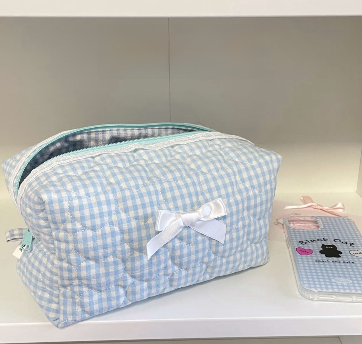 Quilted Cosmetic Storage Bag