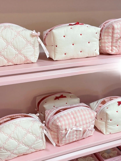 Quilted Cosmetic Storage Bag