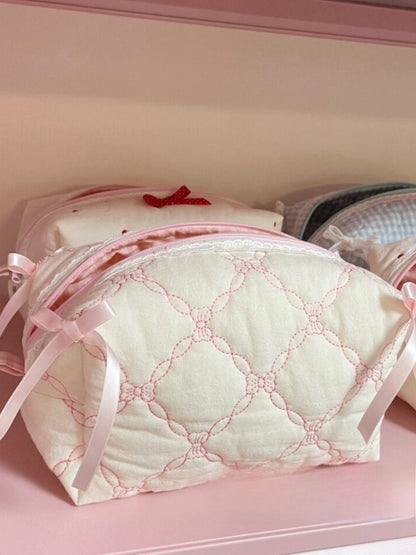 Quilted Cosmetic Storage Bag