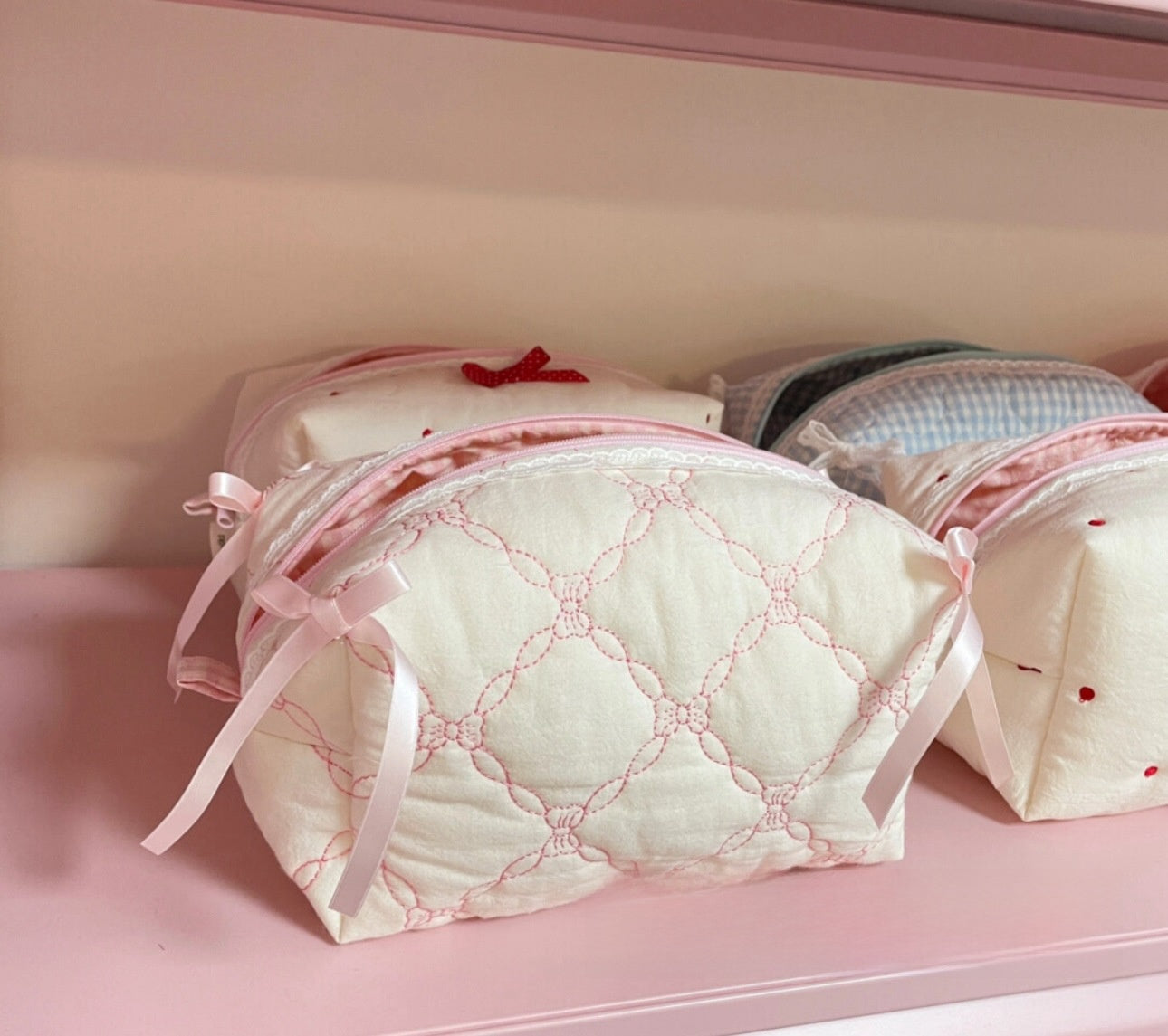 Quilted Cosmetic Storage Bag