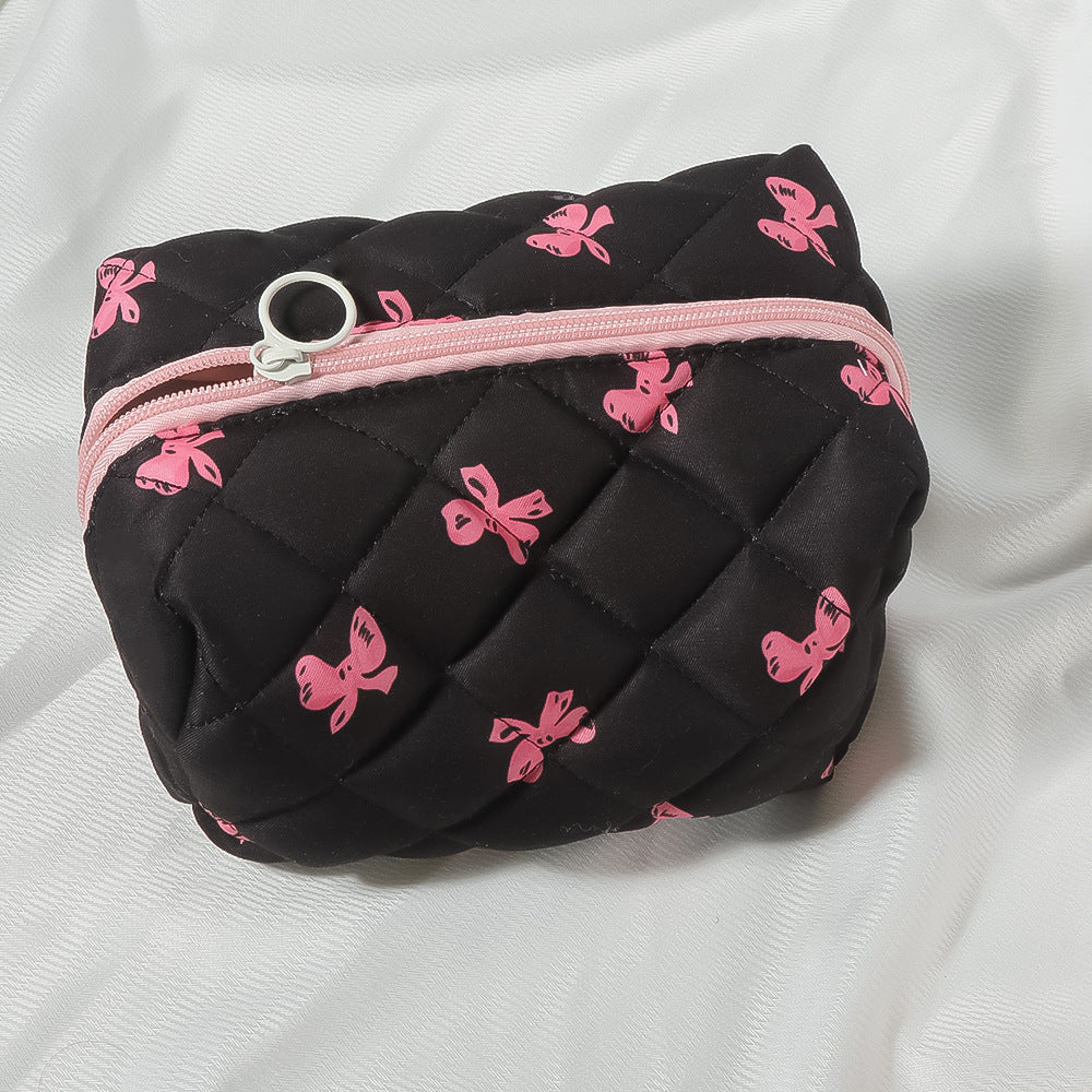 Quilted makeup bag