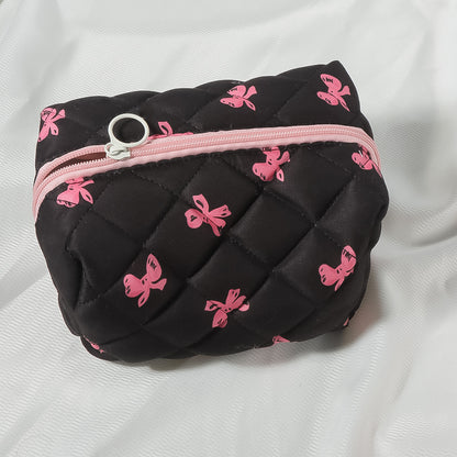 Quilted makeup bag