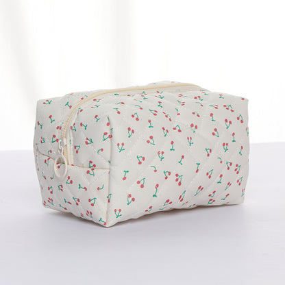 Quilted makeup bag