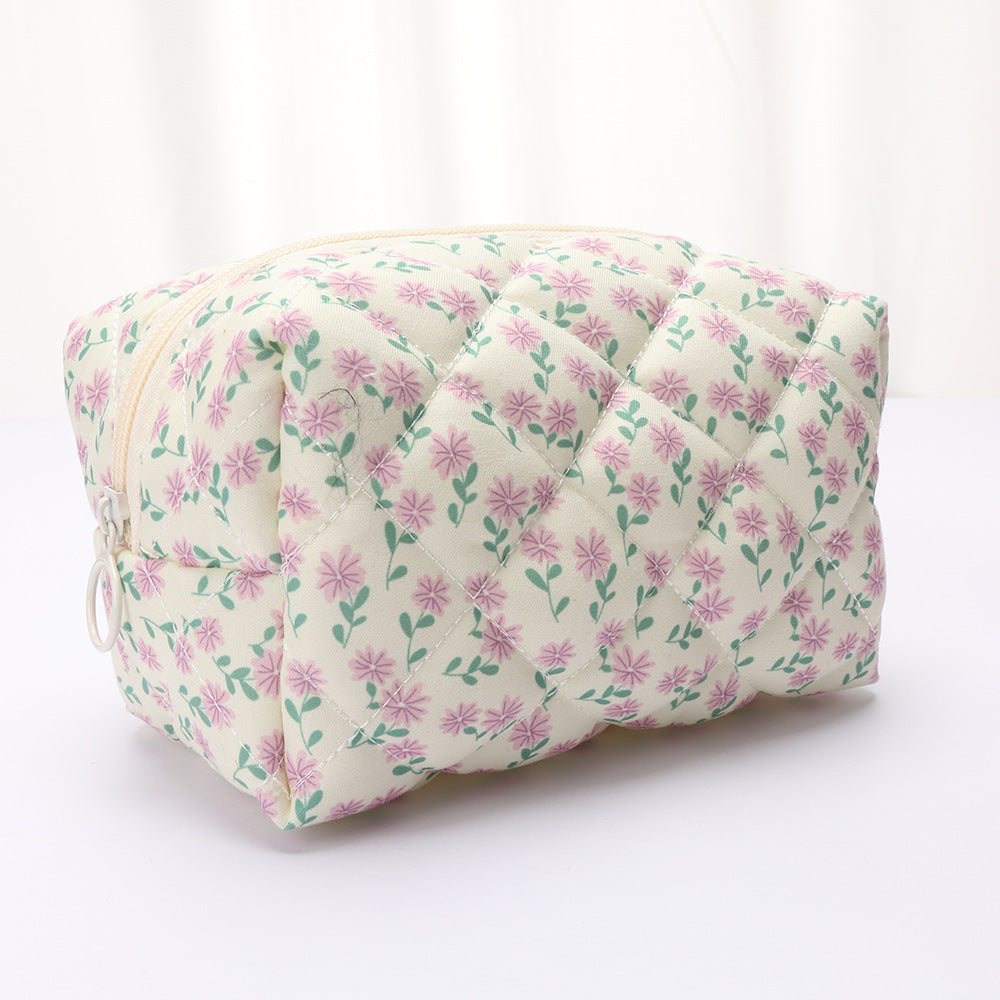 Quilted makeup bag