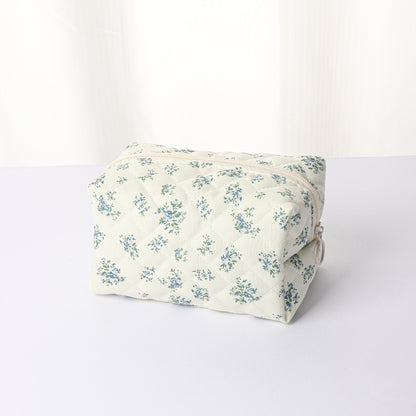 Quilted makeup bag