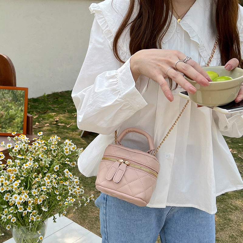 Quilted Mini Chain Crossbody Bag