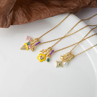 Rare Design Star Necklace
