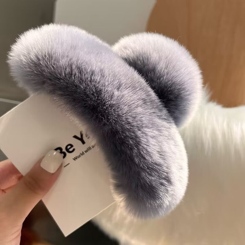 Real beaver fur claws