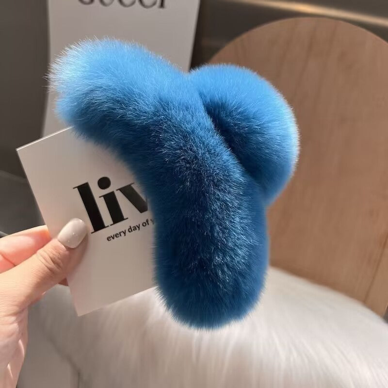 Real beaver fur claws