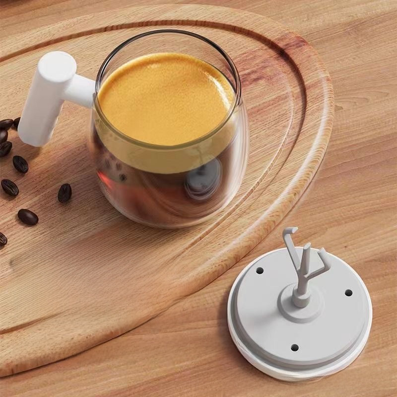 Rechargeable automatic mixing cup