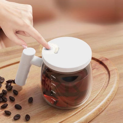 Rechargeable automatic mixing cup