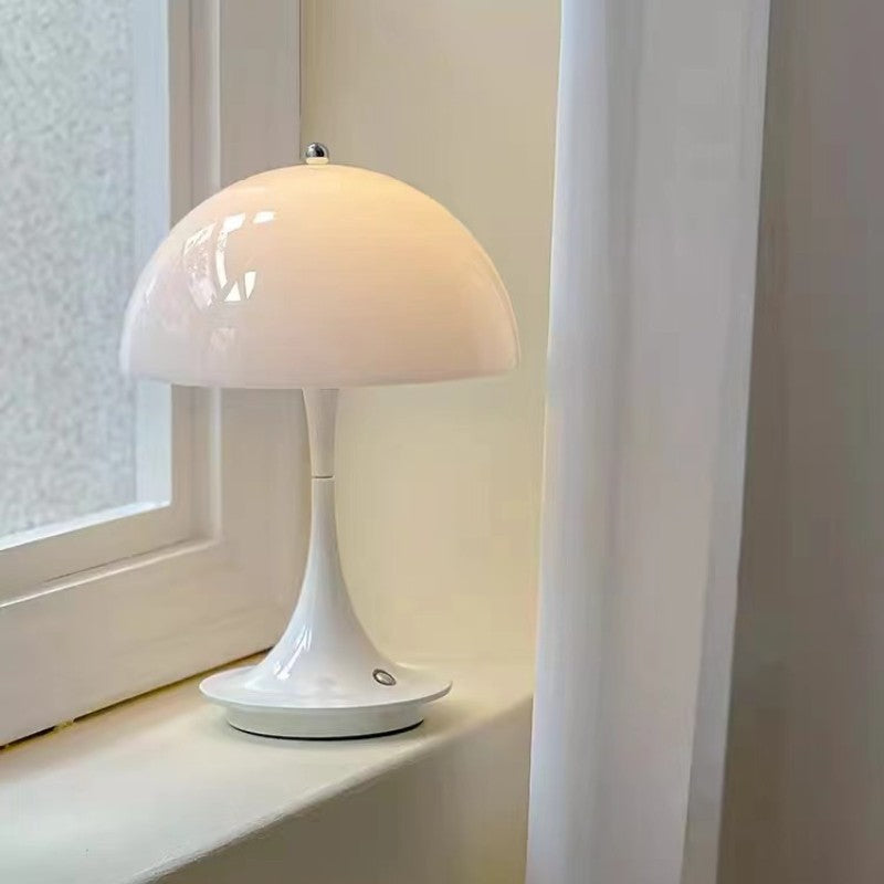 Rechargeable Mushroom Table Lamp