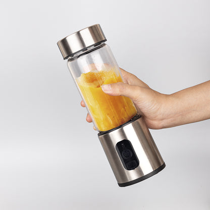Rechargeable portable juicing Cup