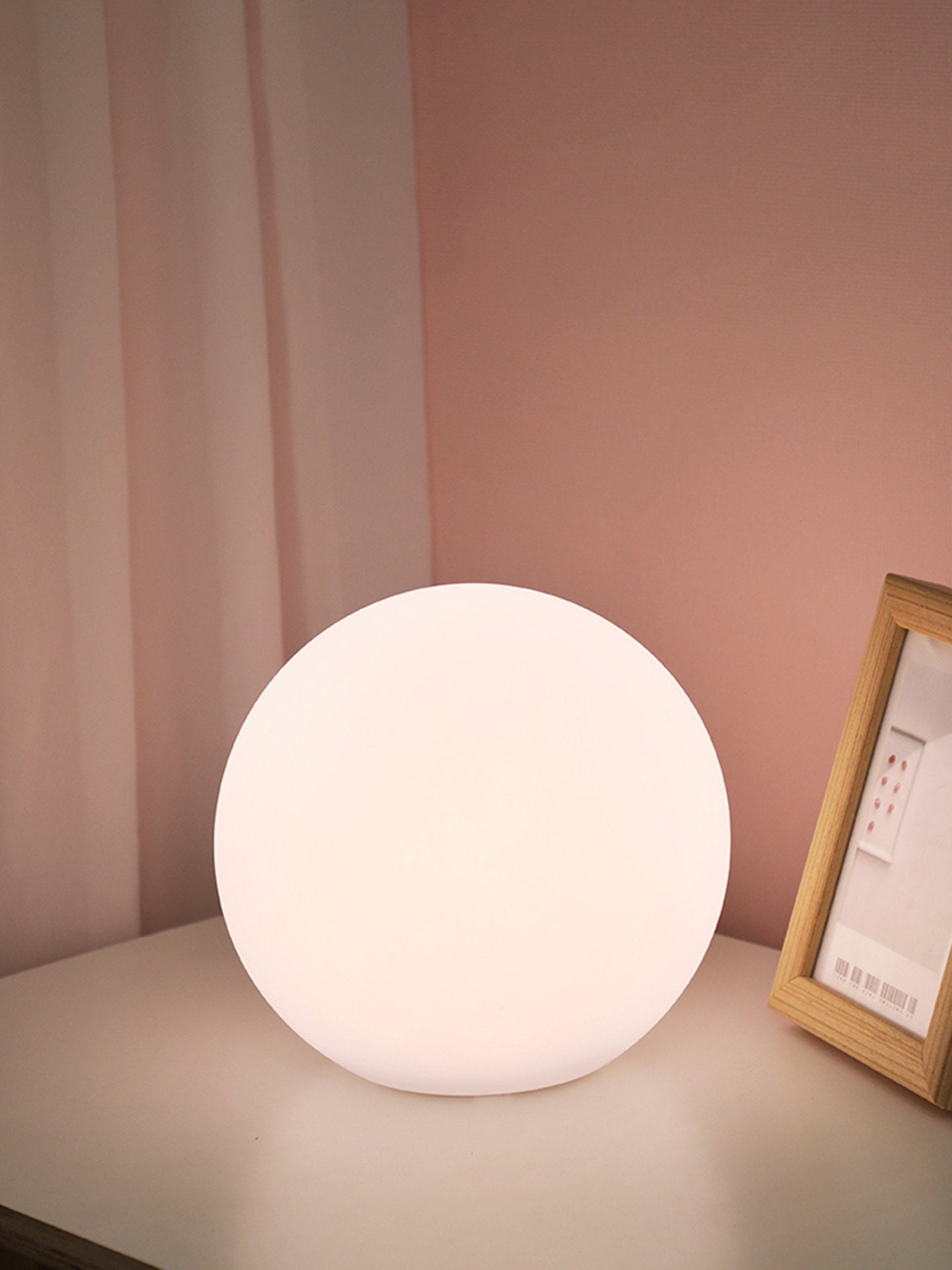 Rechargeable Spherical Night Light with Remote