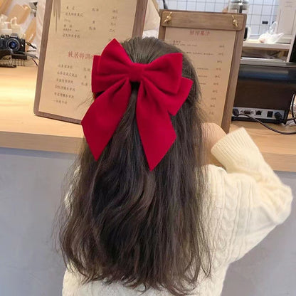 Red bow
