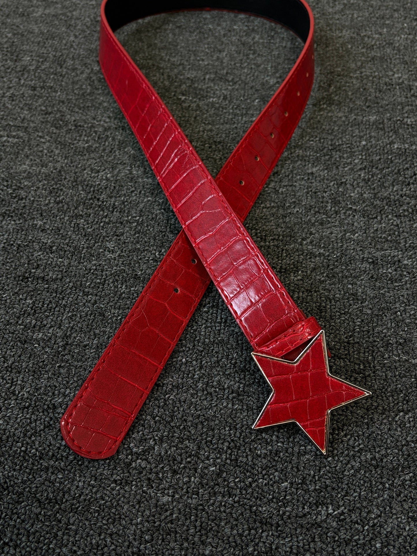 Red Star Belt
