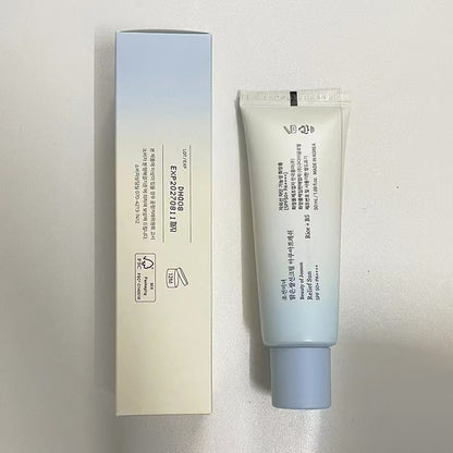 Refreshing and Moisturizing Sunscreen Lotion