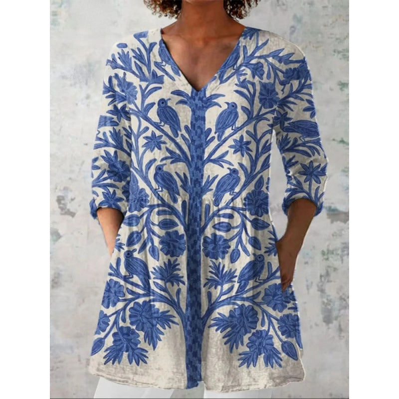 Relaxed and comfortable digital print, round-neck short-sleeve women's top