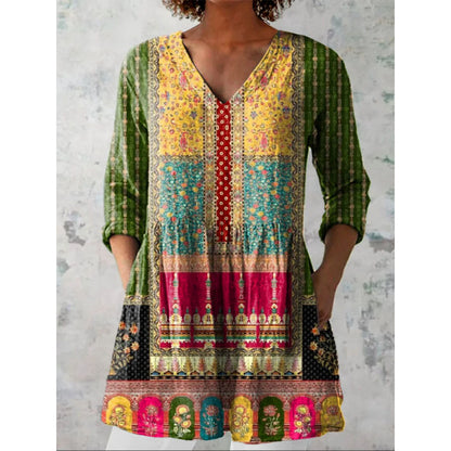 Relaxed and comfortable digital print, round-neck short-sleeve women's top