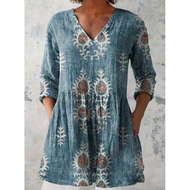 Relaxed and comfortable digital print, round-neck short-sleeve women's top