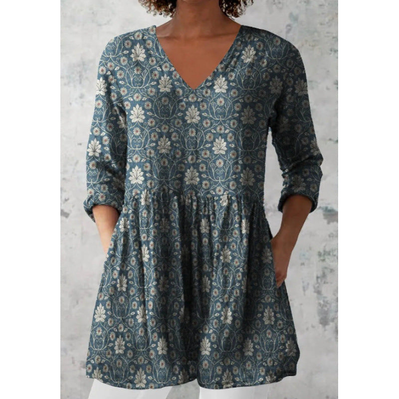 Relaxed and comfortable digital print, round-neck short-sleeve women's top