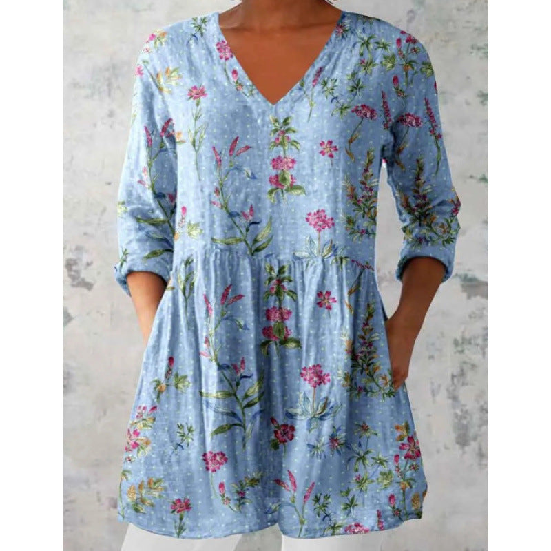 Relaxed and comfortable digital print, round-neck short-sleeve women's top