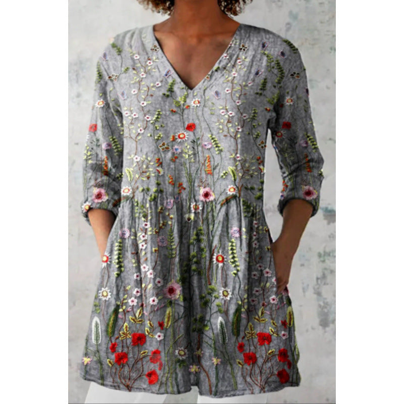 Relaxed and comfortable digital print women's round-neck short-sleeve top