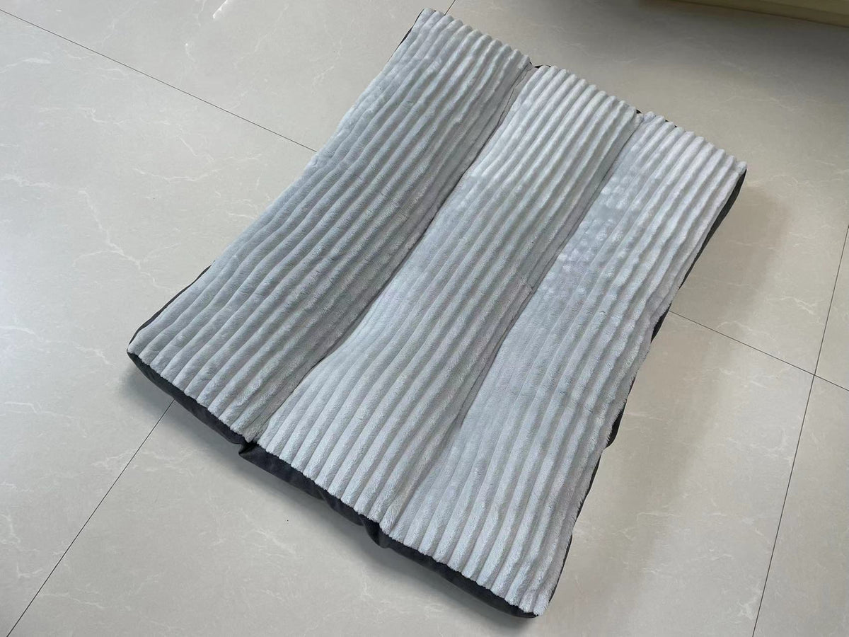 Removable and washable large-sized dog mat
