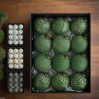 Renaissance-style Christmas ball decoration