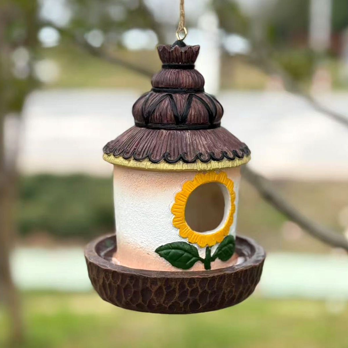 Resin Hummingbird House Garden Decoration Feeder