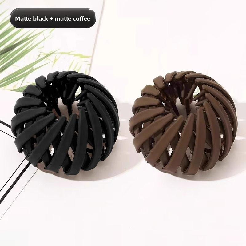 Retractable Hair Bun Maker Clip