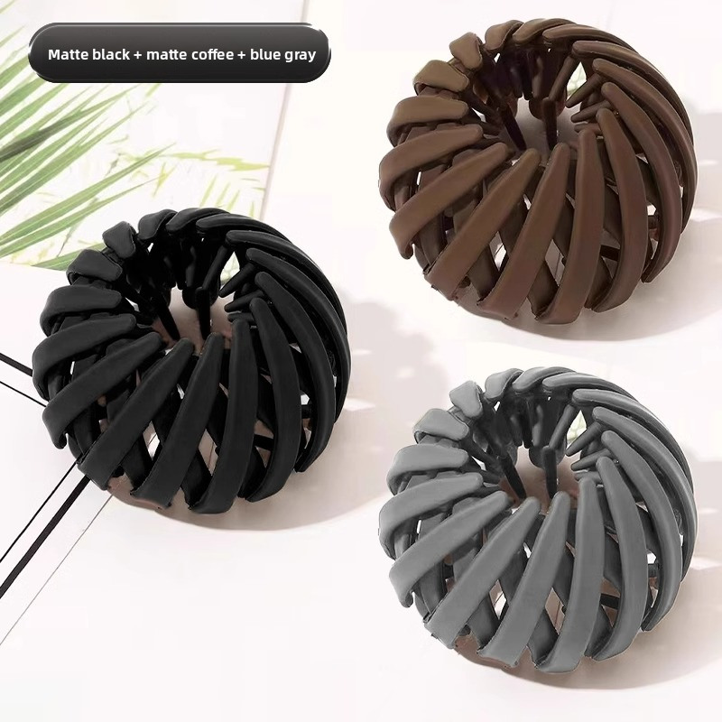 Retractable Hair Bun Maker Clip