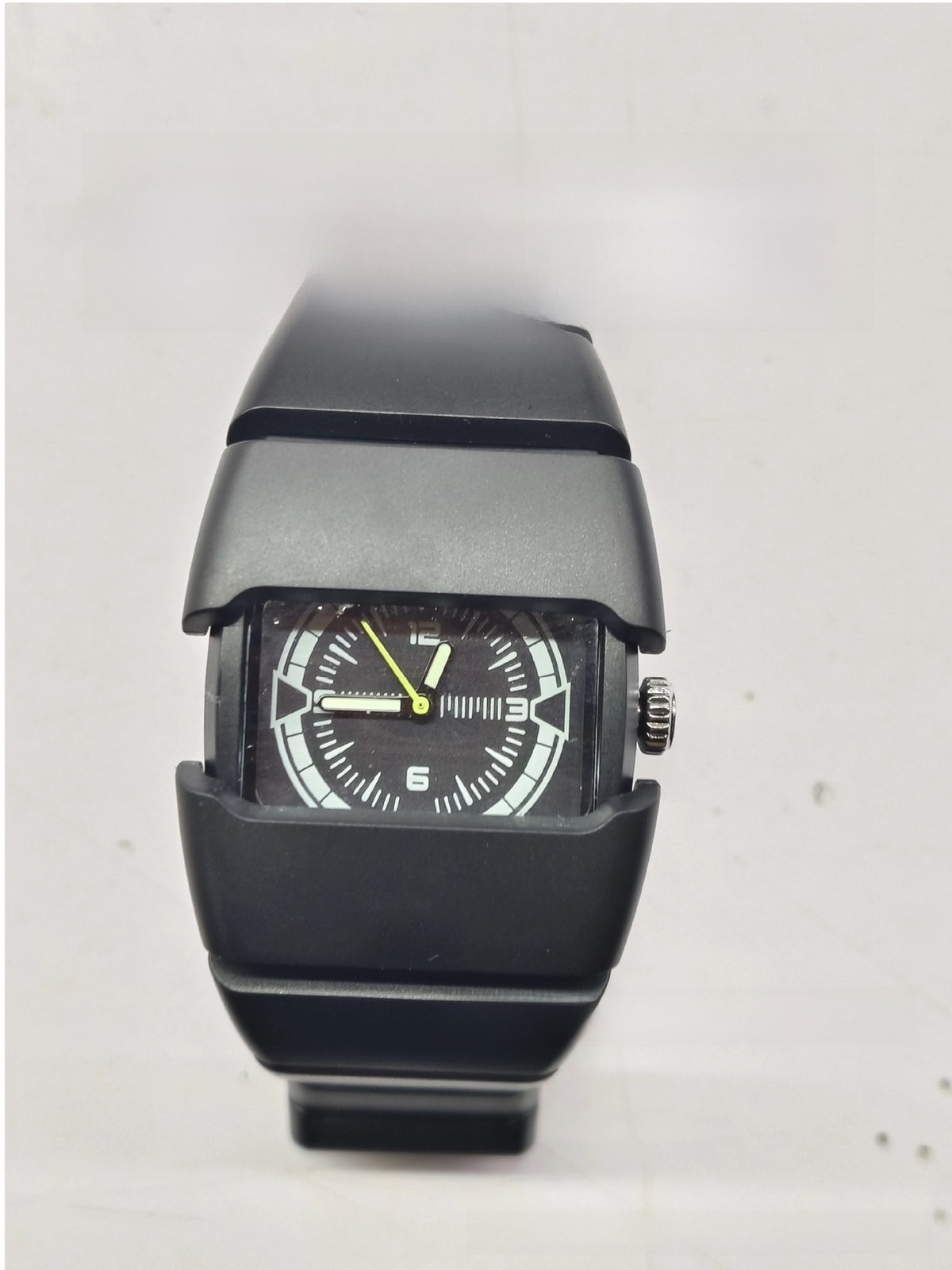 Retro Alloy Watch