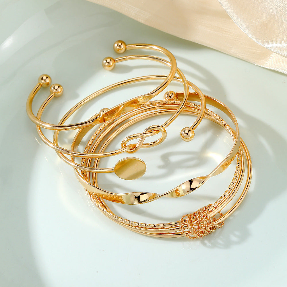Retro and simple bracelet