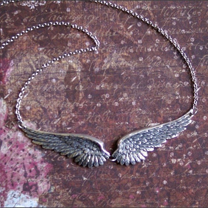 Retro Angel Wing Necklace