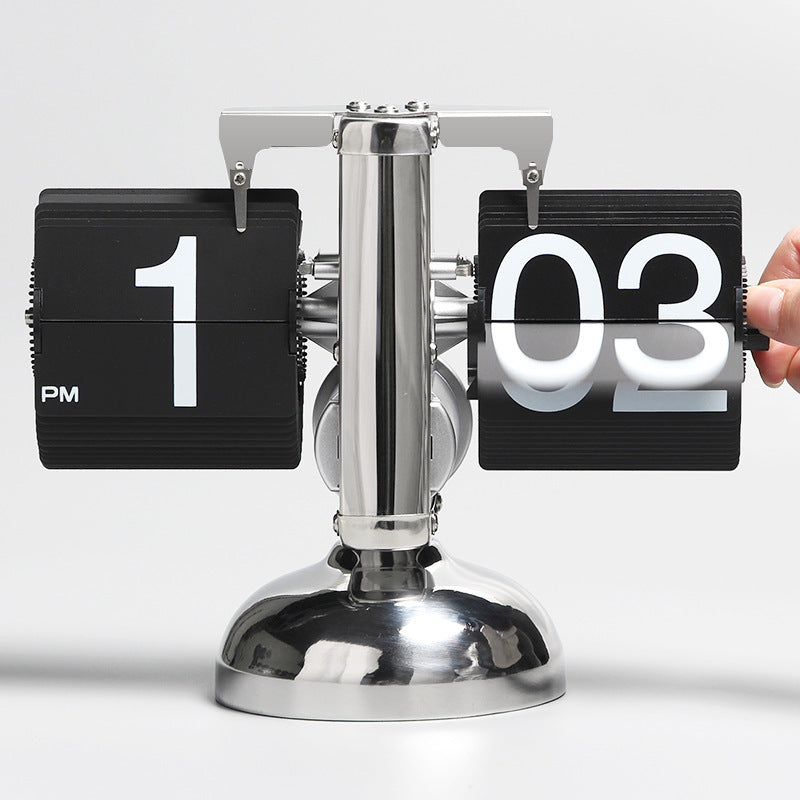 Retro Automatic Page Turning Desk Clock with Quartz Movement