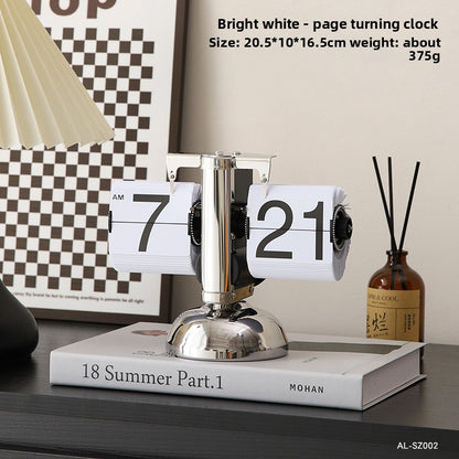 Retro Automatic Page-Turning Desktop Clock