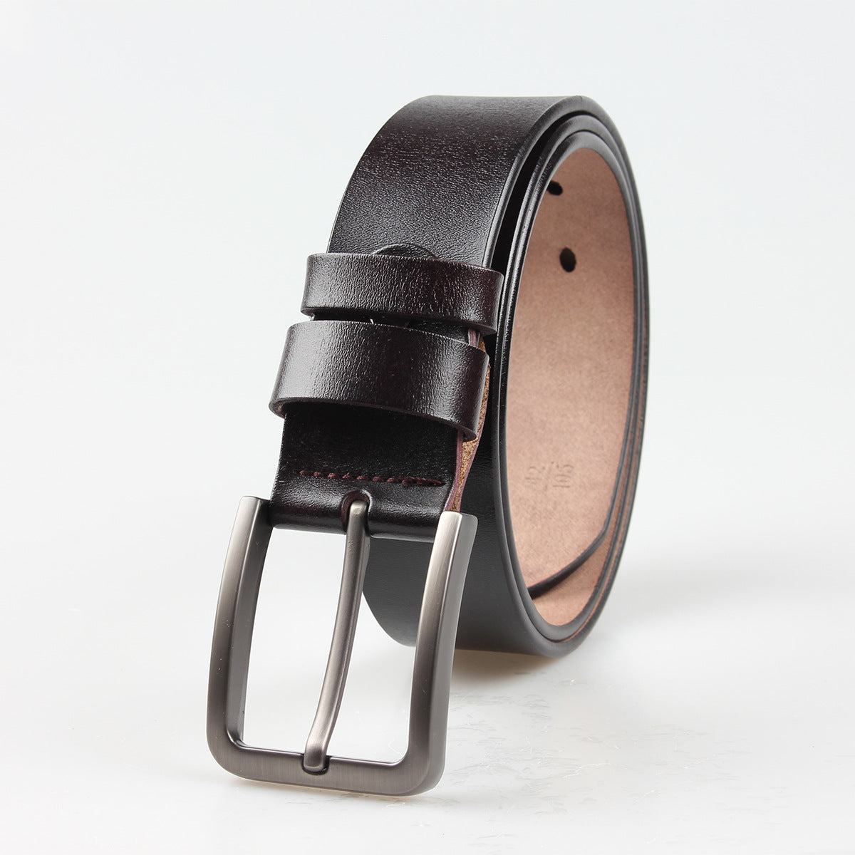 Retro button leather belt